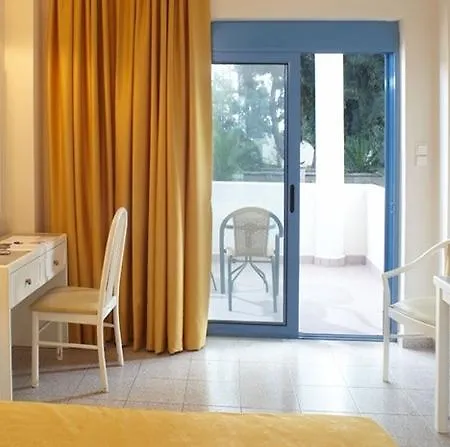 Hotel Blue Star 3*
